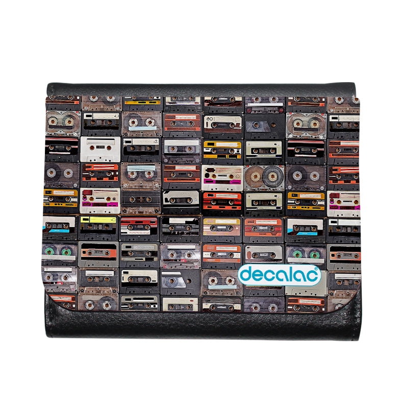 محفظة جلد  بتصميم كاسيت موسيقي محفظة جلد  بتصميم كاسيت موسيقي