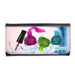 محفظة جلد  بتصميم مناكير