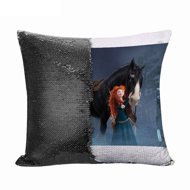 مخدة سحرية مع الحشوة لون اسود بتصميم الأميرة مريدا مخدة سحرية مع الحشوة لون اسود بتصميم الأميرة مريدا