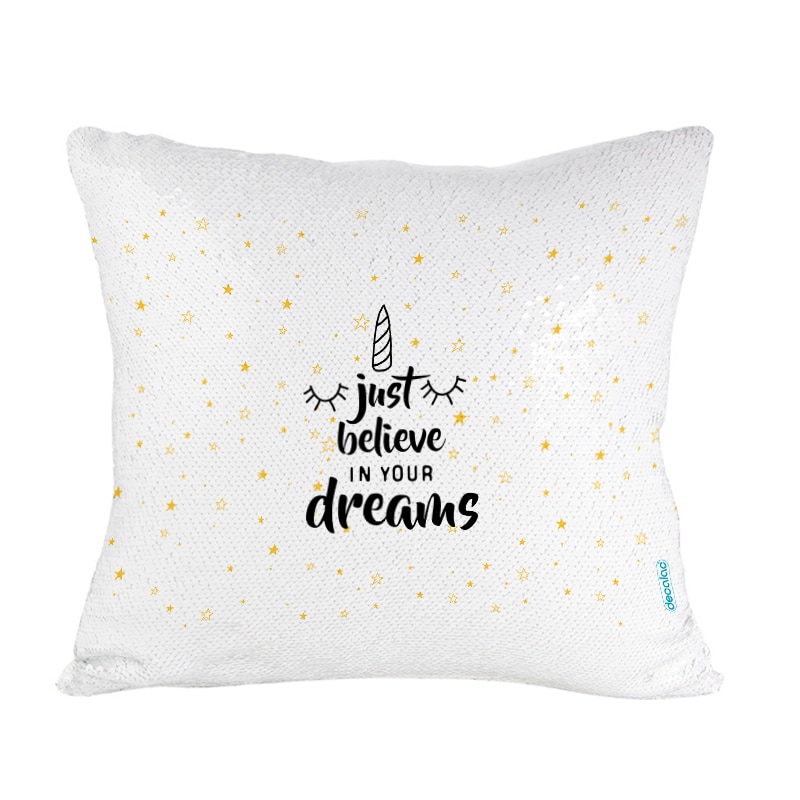 مخدة-سحرية-مع-الحشوة-لون-اسود-بتصميم-النجوم-والأحلام-1