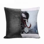 مخدة سحرية مع الحشوة لون اسود بتصميم الوحش فينوم