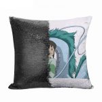 مخدة سحرية مع الحشوة لون اسود بتصميم انمي المخطوفة