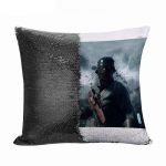 مخدة سحرية مع الحشوة لون اسود بتصميم باتلفيلد 1 معركه شيقة