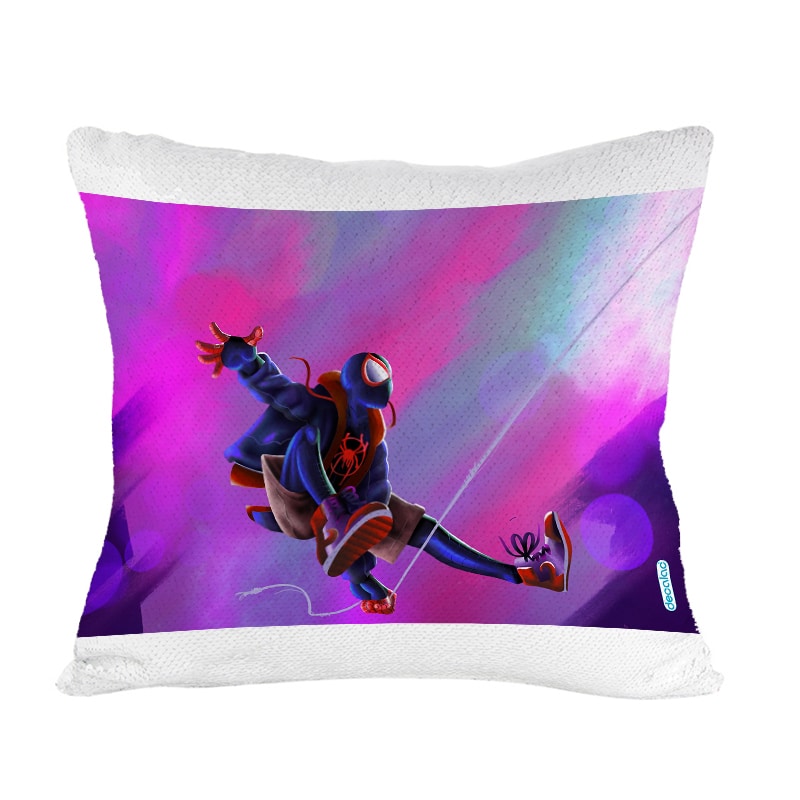 مخدة-سحرية-مع-الحشوة-لون-اسود-بتصميم-بيتر-بوركر-سبايدر-مان-1