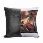 مخدة سحرية مع الحشوة لون اسود بتصميم تقضي ميكاسا على العمالقة هجوم العمالقة