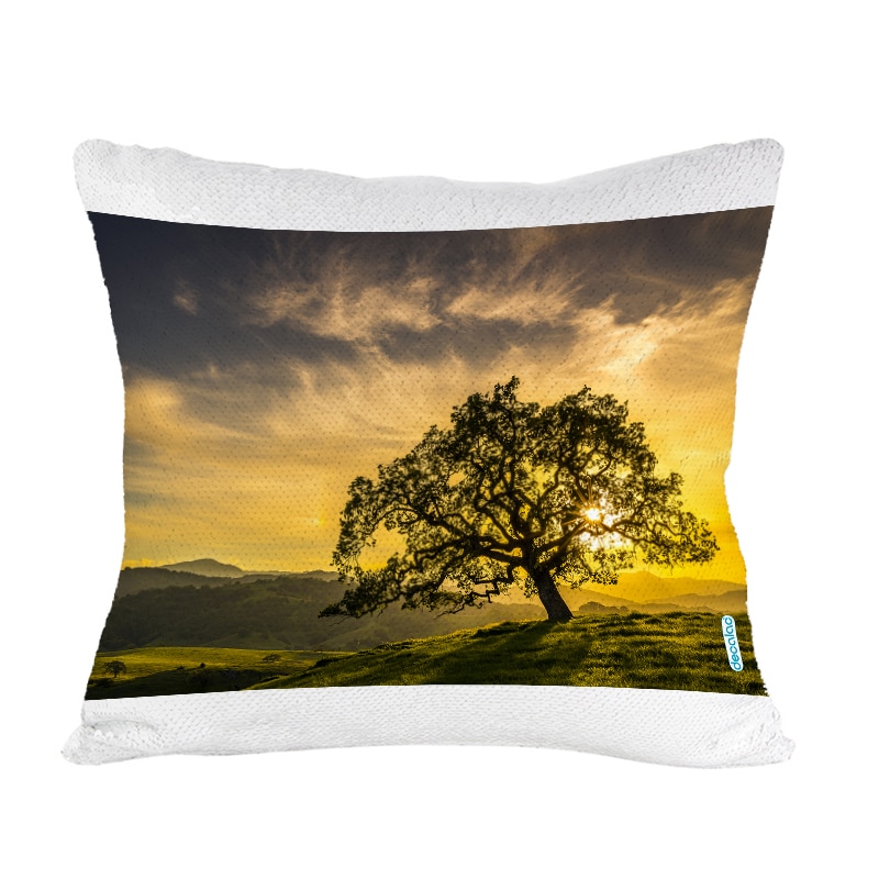 مخدة-سحرية-مع-الحشوة-لون-اسود-بتصميم-شجره-الغروب-1