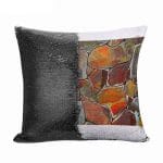 مخدة سحرية مع الحشوة لون اسود بتصميم صخور ملونه