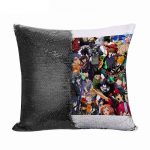 مخدة سحرية مع الحشوة لون اسود بتصميم قتال كل الانميات
