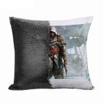 مخدة سحرية مع الحشوة لون اسود بتصميم قتال مع القراصنه أساسنز كريد