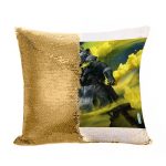 مخدة سحرية مع الحشوة لون ذهبي بتصميم أبيكس ليجندز كوستيك