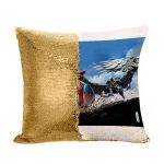 مخدة سحرية مع الحشوة لون ذهبي بتصميم اجنحة النسر سبايدر مان ايرون مان