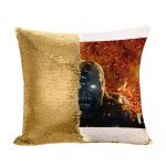 مخدة سحرية مع الحشوة لون ذهبي بتصميم النمسيس ريزدنت ايفل 3