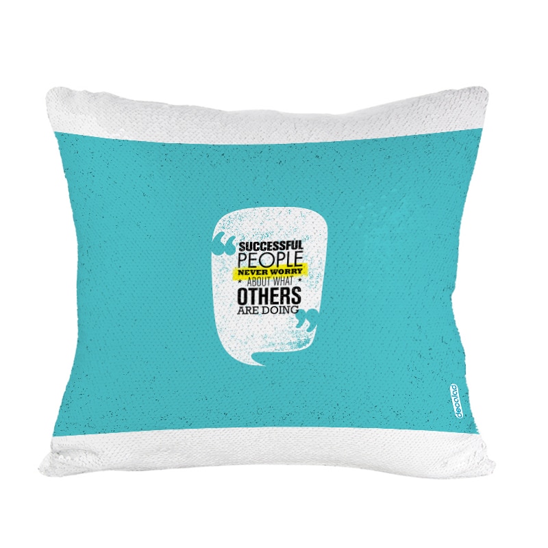 مخدة-سحرية-مع-الحشوة-لون-ذهبي-بتصميم-دع-القلق-1