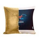 مخدة سحرية مع الحشوة لون ذهبي بتصميم سبايدر مان الرائع