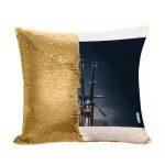 مخدة سحرية مع الحشوة لون ذهبي بتصميم سيف فضي أفعواني من ذا ويتشر 3 وايلد هانت