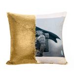 مخدة سحرية مع الحشوة لون ذهبي بتصميم شياطين هومو ديث ستراندنغ