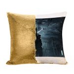 مخدة سحرية مع الحشوة لون ذهبي بتصميم كريس ريدفيلد 2