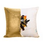 مخدة سحرية مع الحشوة لون ذهبي بتصميم كول أوف ديوتي بلاك أوبس