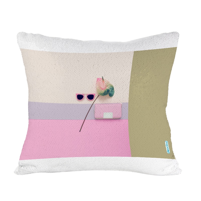 مخدة-سحرية-مع-الحشوة-لون-ذهبي-بتصميم-ورد-مميز-1