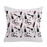 مخدة مع الحشوة بتصميم ادوات المكياج والموضة