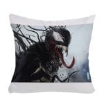 مخدة مع الحشوة بتصميم الوحش فينوم