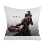 مخدة مع الحشوة بتصميم  بلود بورن