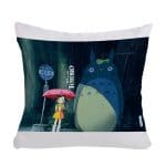 مخدة مع الحشوة بتصميم جاري توتورو والطفله