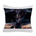 مخدة مع الحشوة بتصميم جيل فالنتاين رزدنت ايفل 3