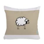 مخدة مع الحشوة بتصميم خروف