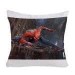 مخدة مع الحشوة بتصميم سبايدرمان هوم كامينج