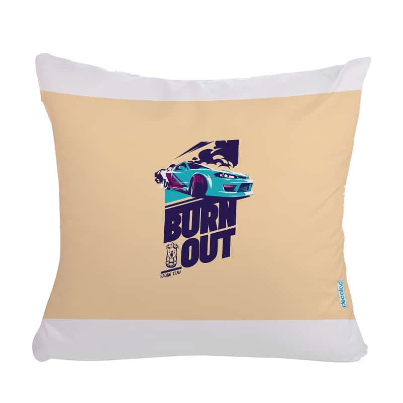مخدة مع الحشوة بتصميم سيارة سباق مخدة مع الحشوة بتصميم سيارة سباق
