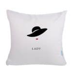 مخدة مع الحشوة بتصميم سيدة