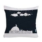 مخدة مع الحشوة بتصميم قمر والنجوم