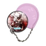 مرآة جيب جلد  دائرية  بتصميم الطائرمع الفأس أساسنز كريد