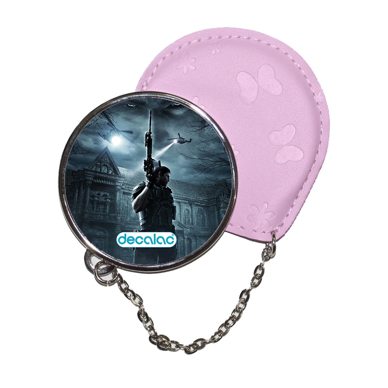 مرآة جيب جلد دائرية بتصميم كريس ريدفيلد 2 مرآة جيب جلد دائرية بتصميم كريس ريدفيلد 2