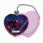 مرآة جيب جلد قلب بتصميم إنتو ذا سبايدر فيرس