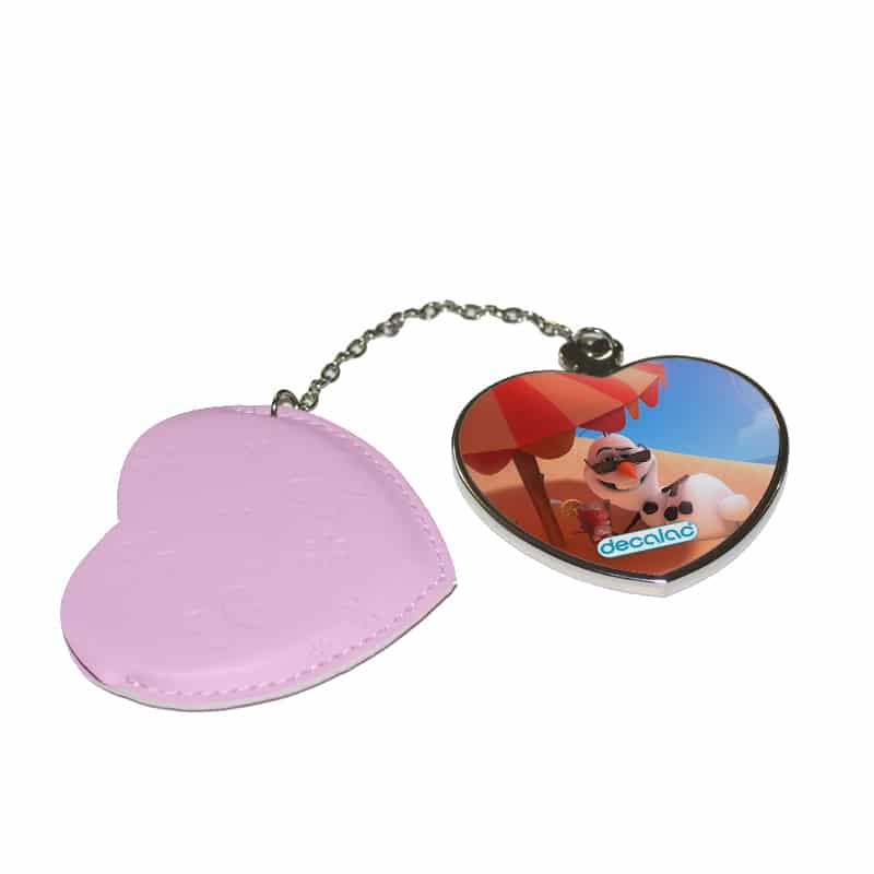 مرآة-جيب-جلد-قلب-بتصميم-اجازه-أولاف-1