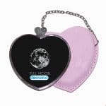 مرآة جيب جلد قلب بتصميم اكتمال القمر