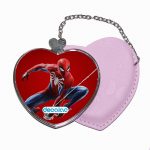 مرآة جيب جلد قلب بتصميم الرجل العنكبوت مارفل