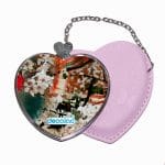 مرآة جيب جلد قلب بتصميم ورود