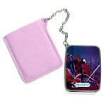 مرآة جيب جلد مستطيلة بتصميم إنتو ذا سبايدر فيرس