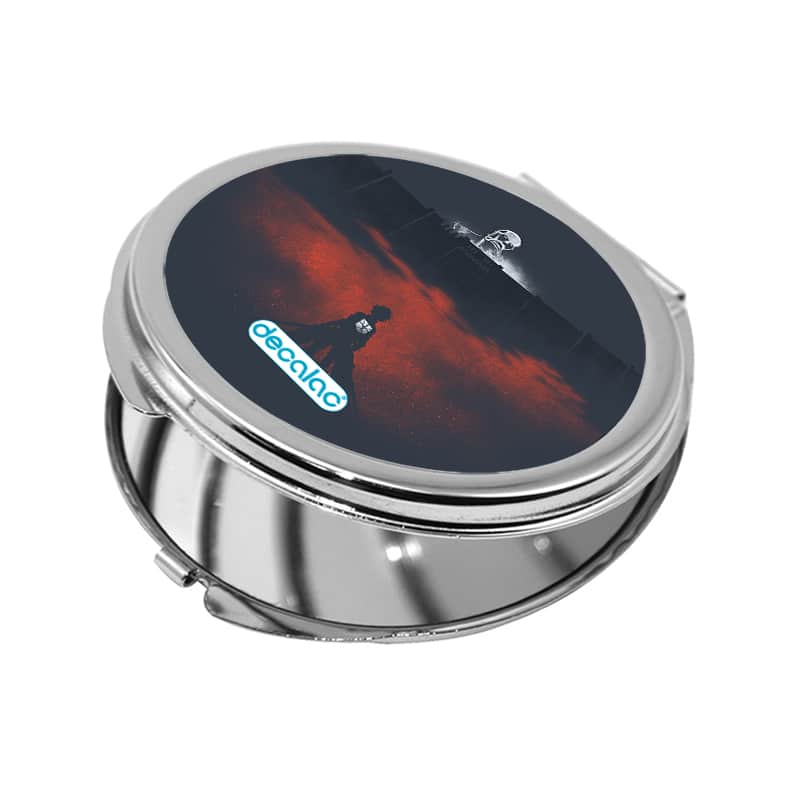 مرآة جيب صغيرة دائرية بتصميم ايرين ضد العمالقه هجوم العمالقة مرآة جيب صغيرة دائرية بتصميم ايرين ضد العمالقه هجوم العمالقة