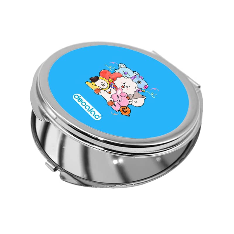 مرآة جيب صغيرة دائرية بتصميم عناق أر جي شخصيات BT21 مرآة جيب صغيرة دائرية بتصميم عناق أر جي شخصيات BT21