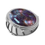 مرآة جيب صغيرة دائرية بتصميم فضاء بنفسجي