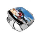 مرآة جيب صغيرة مربعة بتصميم اجنحة النسر سبايدر مان ايرون مان