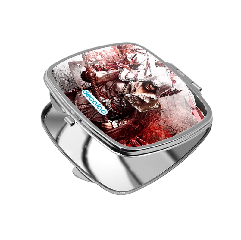 مرآة جيب صغيرة مربعة بتصميم الطائرمع الفأس أساسنز كريد مرآة جيب صغيرة مربعة بتصميم الطائرمع الفأس أساسنز كريد