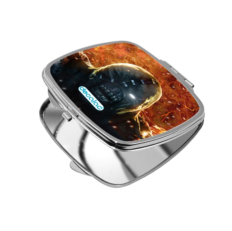 مرآة جيب صغيرة مربعة بتصميم النمسيس ريزدنت ايفل 3 مرآة جيب صغيرة مربعة بتصميم النمسيس ريزدنت ايفل 3