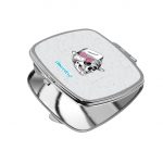 مرآة جيب صغيرة مربعة بتصميم جمجمه بقبعه