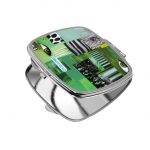 مرآة جيب صغيرة مربعة بتصميم فن تجريدي