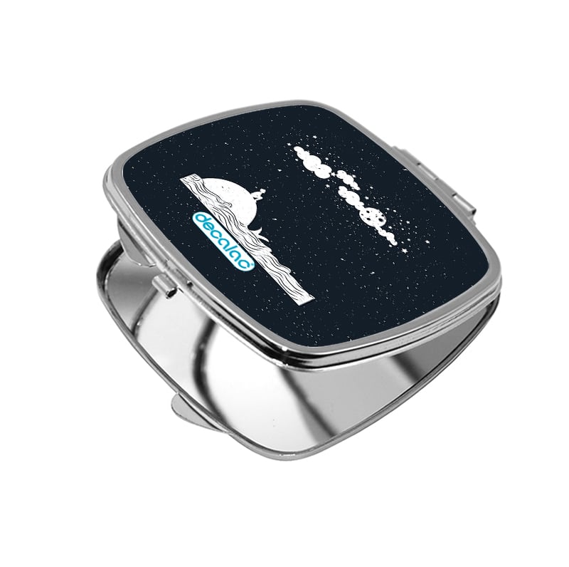 مرآة جيب صغيرة مربعة بتصميم قمر والنجوم مرآة جيب صغيرة مربعة بتصميم قمر والنجوم